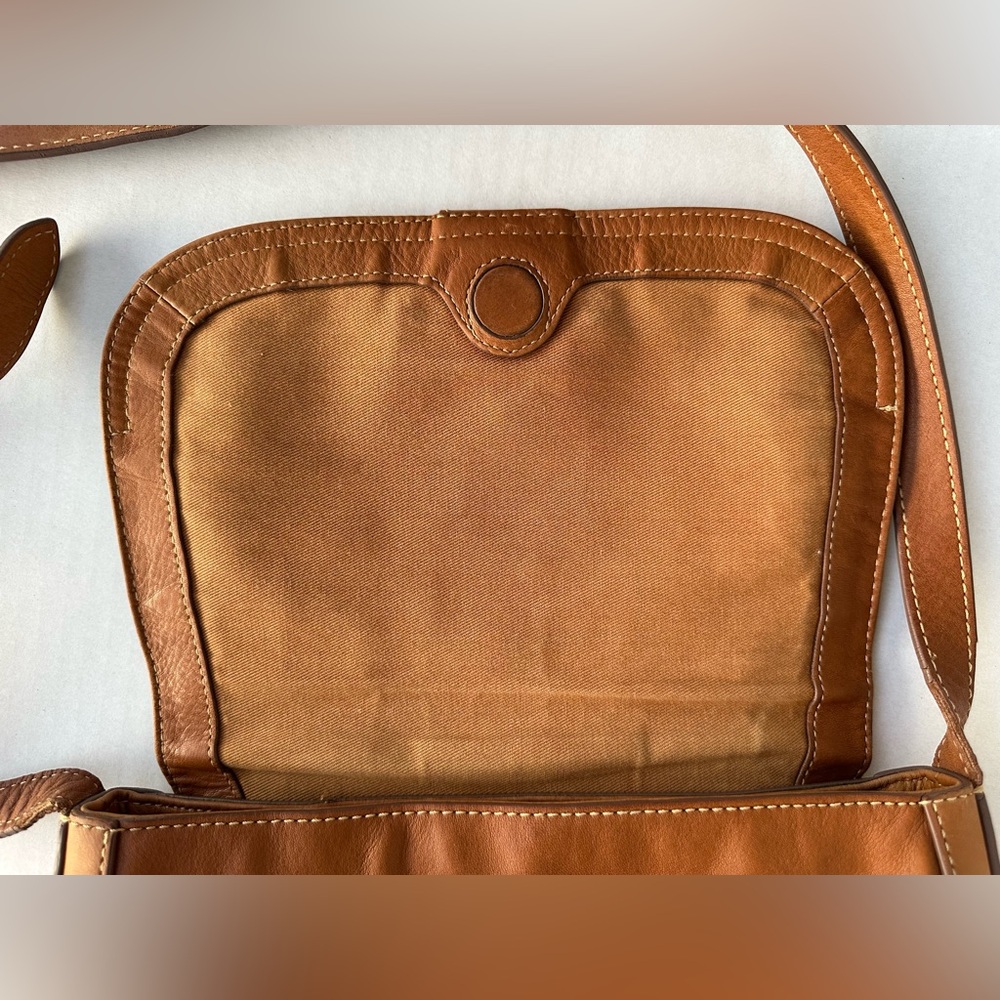 Frye Olivia Leather Crossbody Bag Messenger Saddle Style Purse - Picture 15 of 17